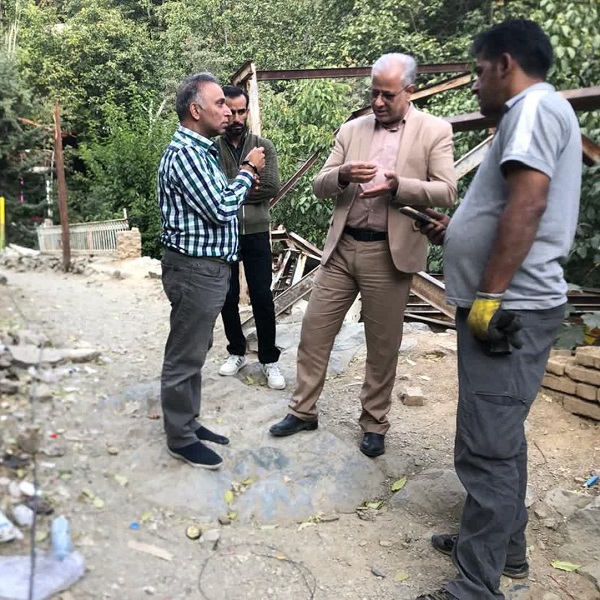 بازدید میدانی بخشدار رودبار قصران از روستای پس قلعه